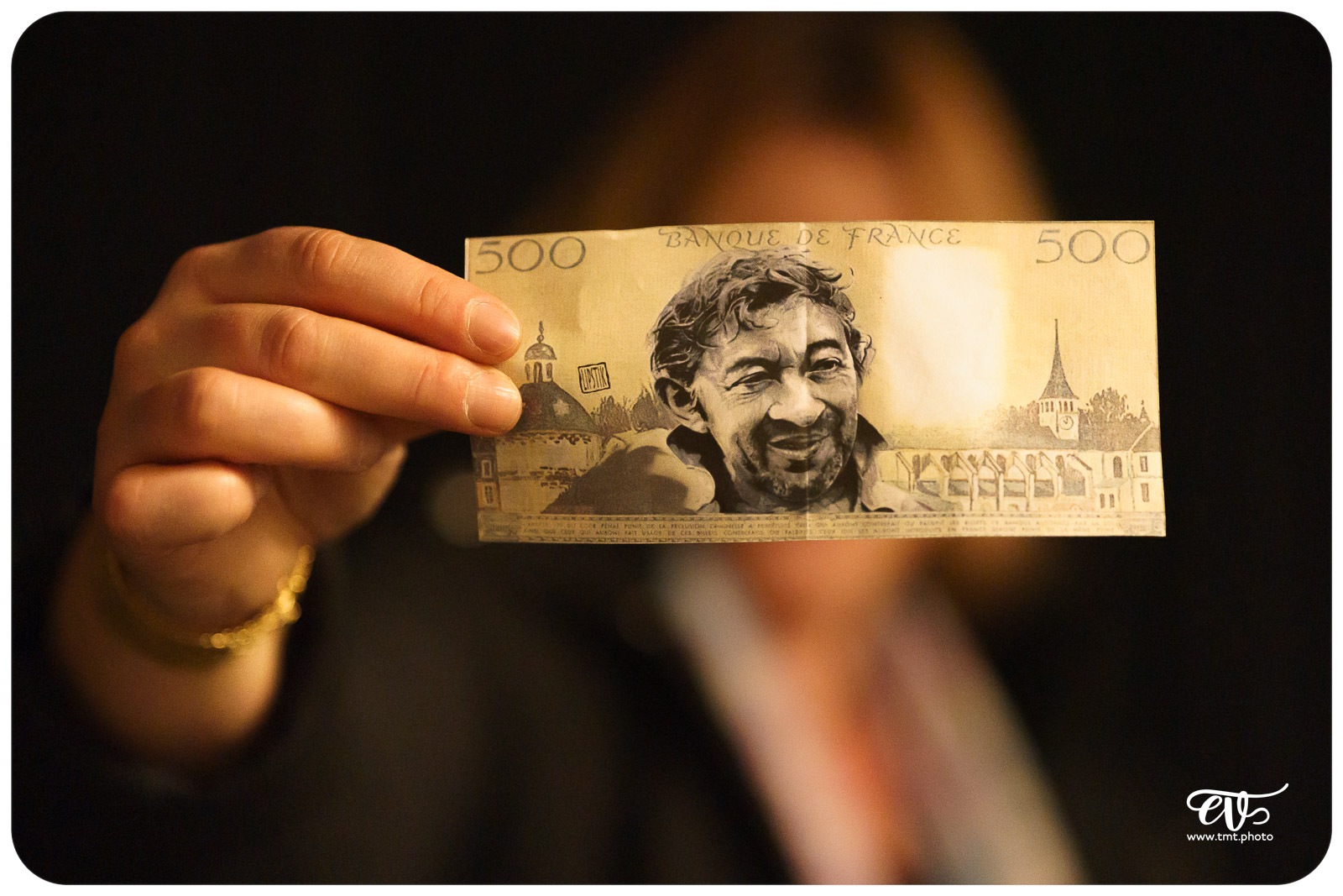 SERGE, ELEGANCE ACOUSTIQUE